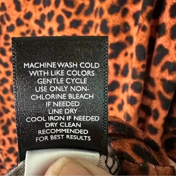 Torrid Supersoft Knit Animal Print Top Lace Detail Sleeves Whimsigoth plus size - Picture 7 of 10